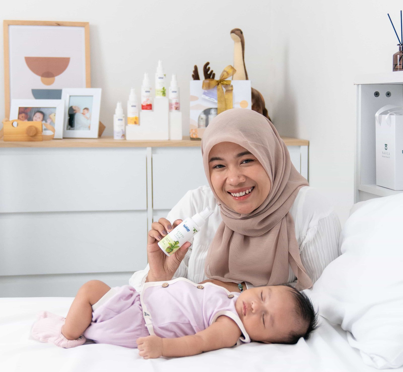 Minyak Telon Bayi Terwangi Navila Green Tea